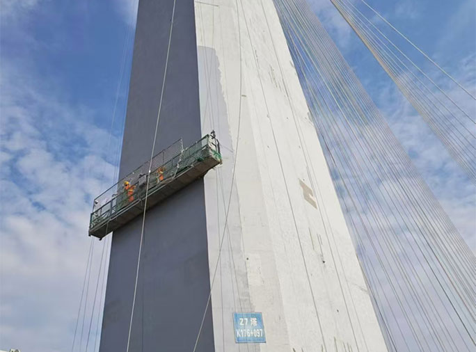 浙江嘉绍大桥主塔外表面缺陷修复及整体涂装