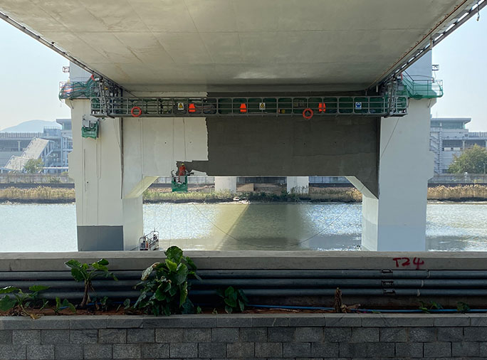 深圳福田-落马洲通道桥J3主塔维修工程